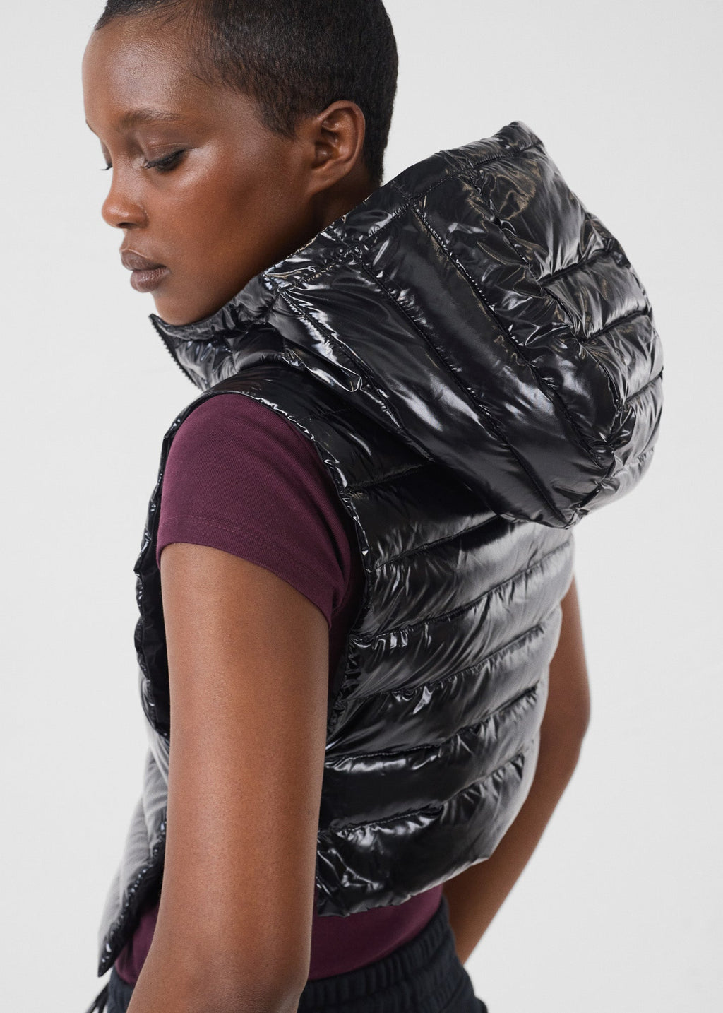 Capuche laquée Noir Alae laquée