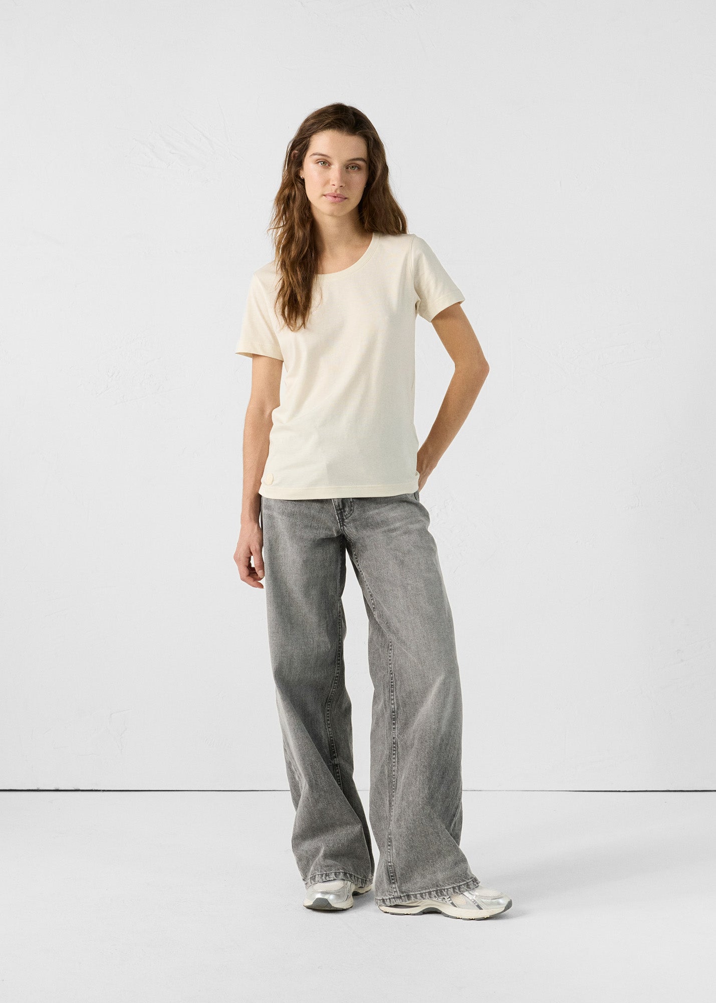 T-Shirt à col rond Naturel Lucia